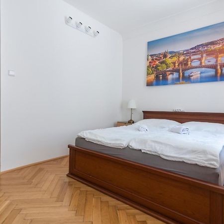 Historic Spirit At Studio Under The Prague Castle Exteriör bild